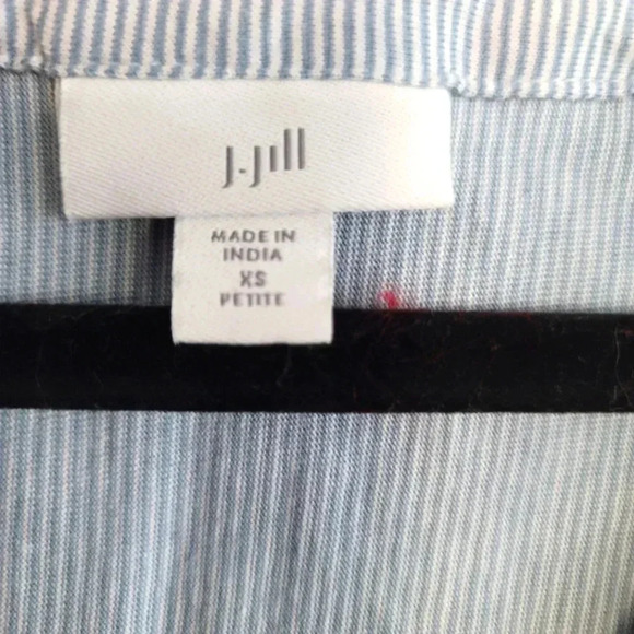 J Jill Top Size Large Blue White Striped Cotton Knit Embroidered Sleeves Sz PXS - Picture 4 of 4